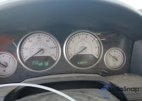 2010 Chrysler Town & Country Touring Plus из США, поврежденный, VIN 2A4RR8DX7AR481093